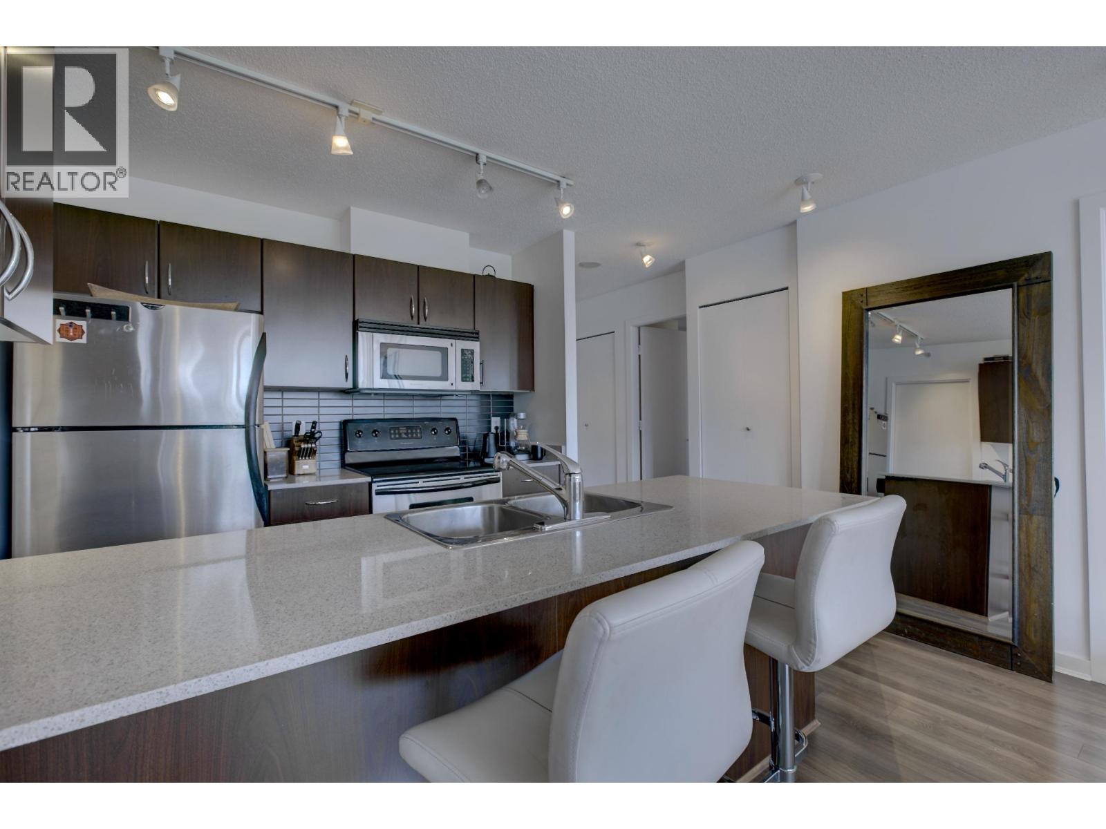 1303 938 Smithe Street, Vancouver, British Columbia  V6Z 3H8 - Photo 13 - R3052682
