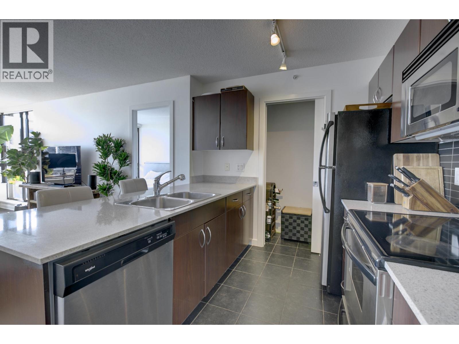 1303 938 Smithe Street, Vancouver, British Columbia  V6Z 3H8 - Photo 17 - R3052682
