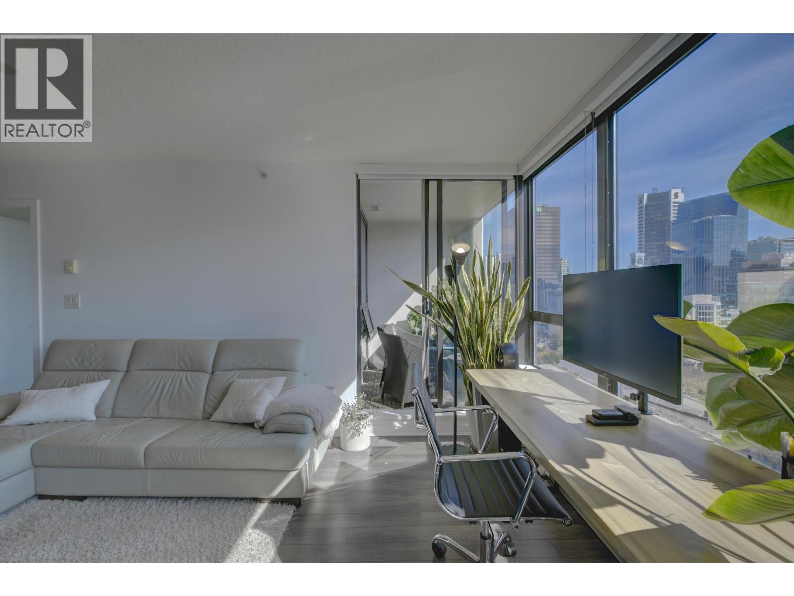 1303 938 Smithe Street, Vancouver, British Columbia  V6Z 3H8 - Photo 4 - R3052682