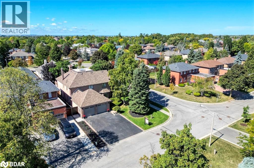 6 Colton Crescent S, Vaughan, Ontario  L4L 3L7 - Photo 3 - 40772799