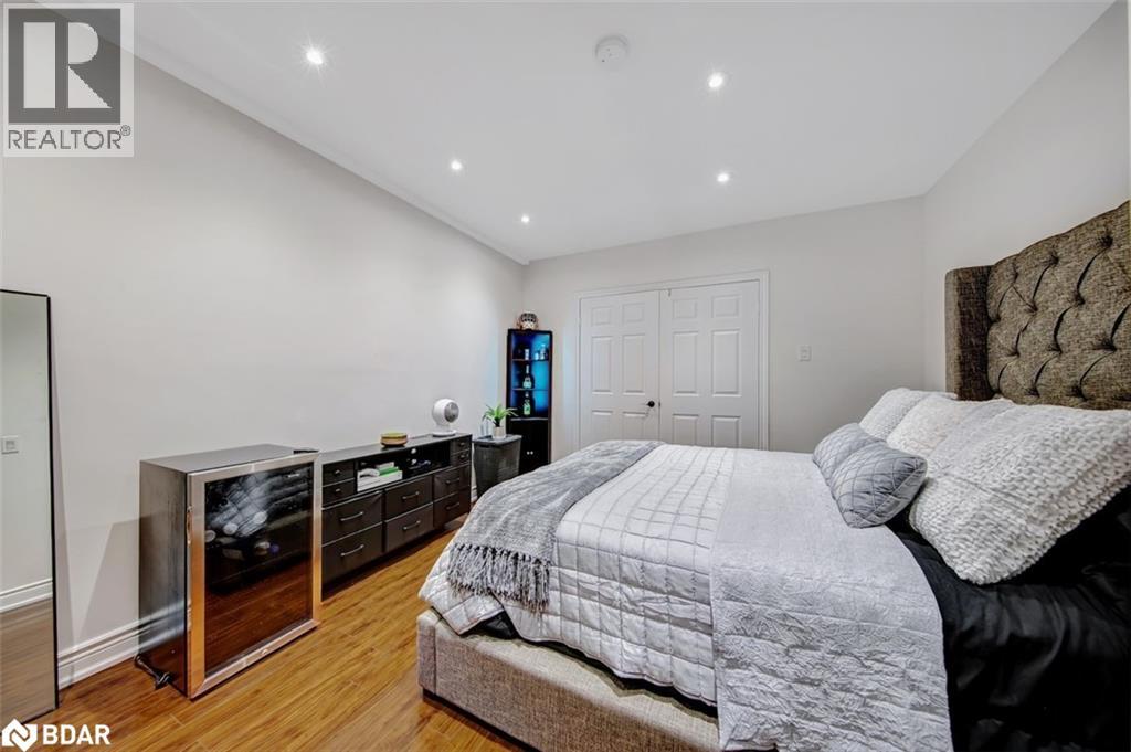 6 Colton Crescent S, Vaughan, Ontario  L4L 3L7 - Photo 37 - 40772799