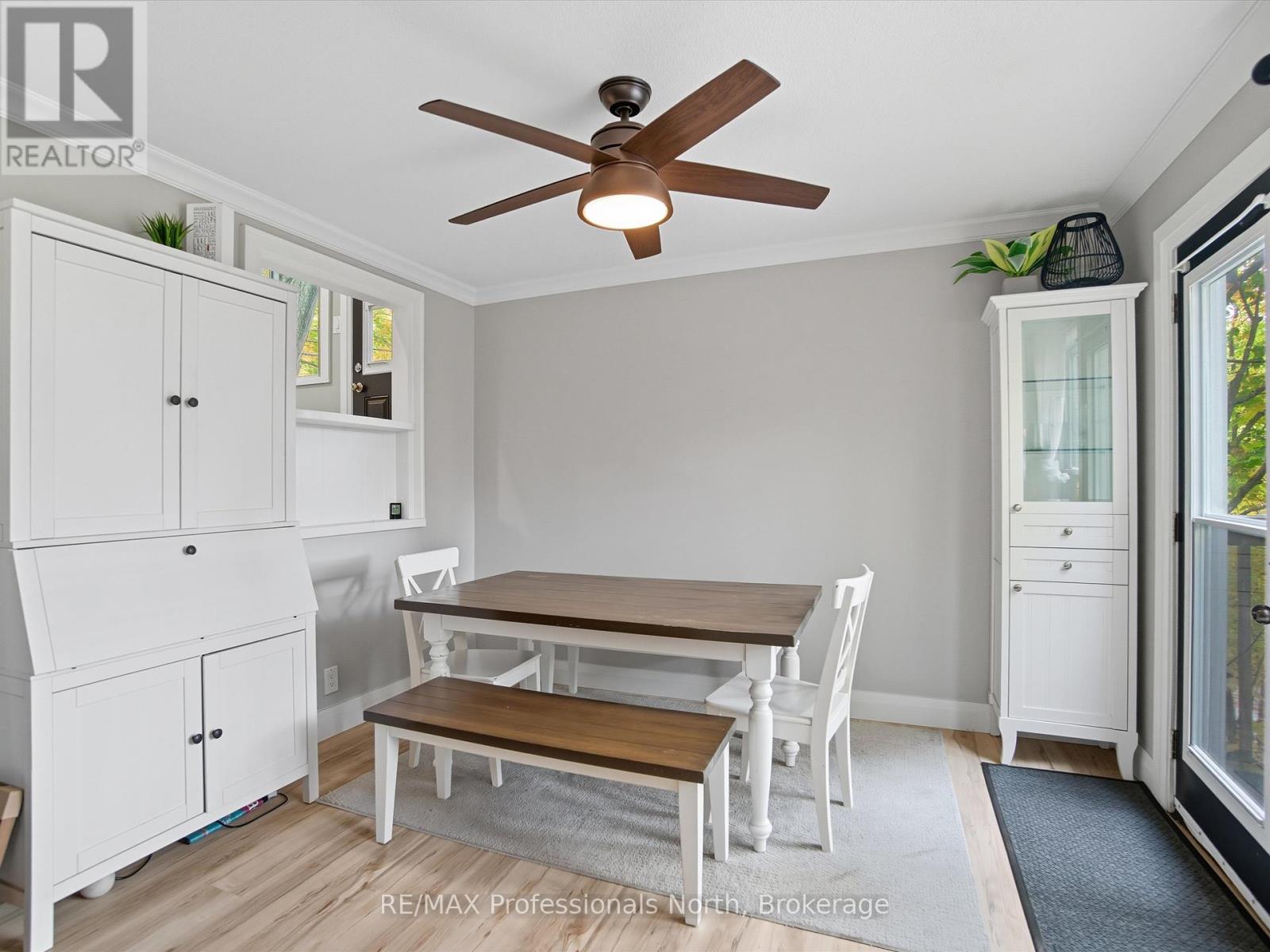 1755 Skyline Drive, Huntsville, Ontario  P1H 1A7 - Photo 3 - X12429282