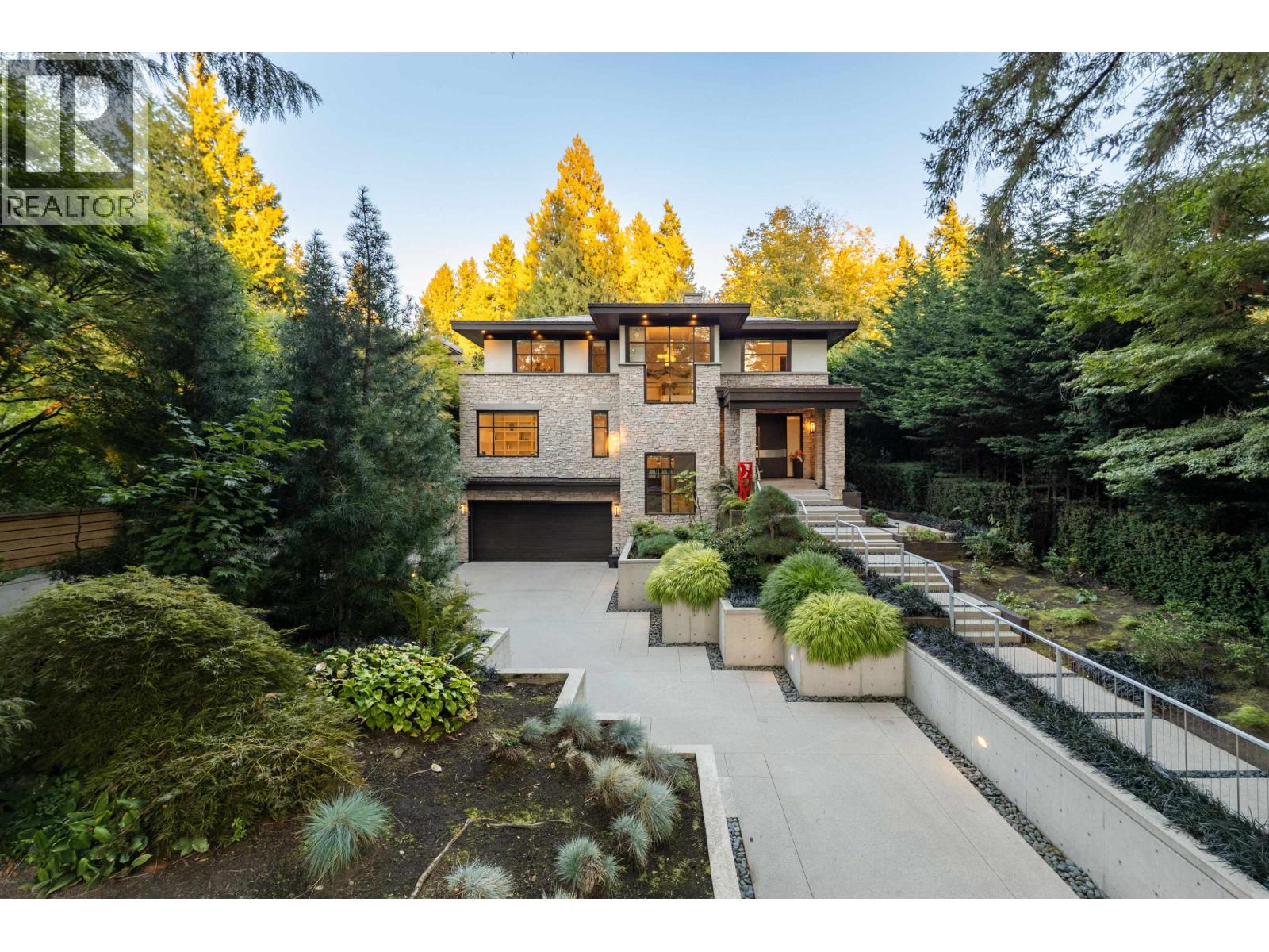 6350 MACDONALD STREET, Vancouver, British Columbia