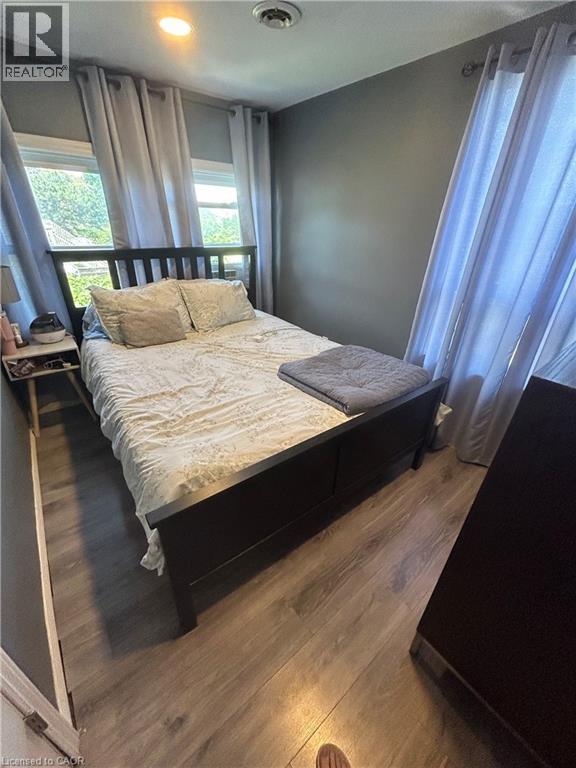 8 St. Matthews Avenue, Hamilton, Ontario  L8L 5P3 - Photo 9 - 40769027