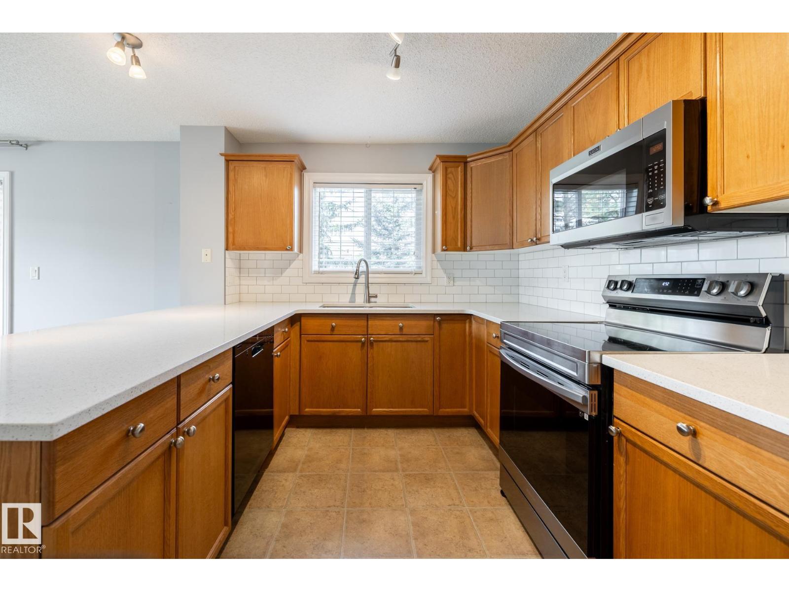 #201 4407 23 ST NW, Edmonton, Alberta