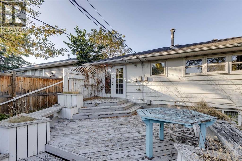 2329 25 Avenue Nw, Calgary, Alberta  T2M 2C4 - Photo 30 - A2259257
