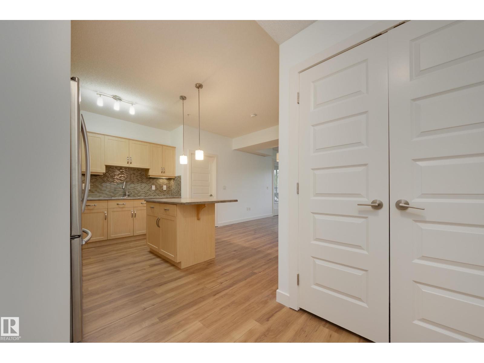 #103 8730 82 Av Nw, Edmonton, Alberta  T6C 0Z1 - Photo 5 - E4459713