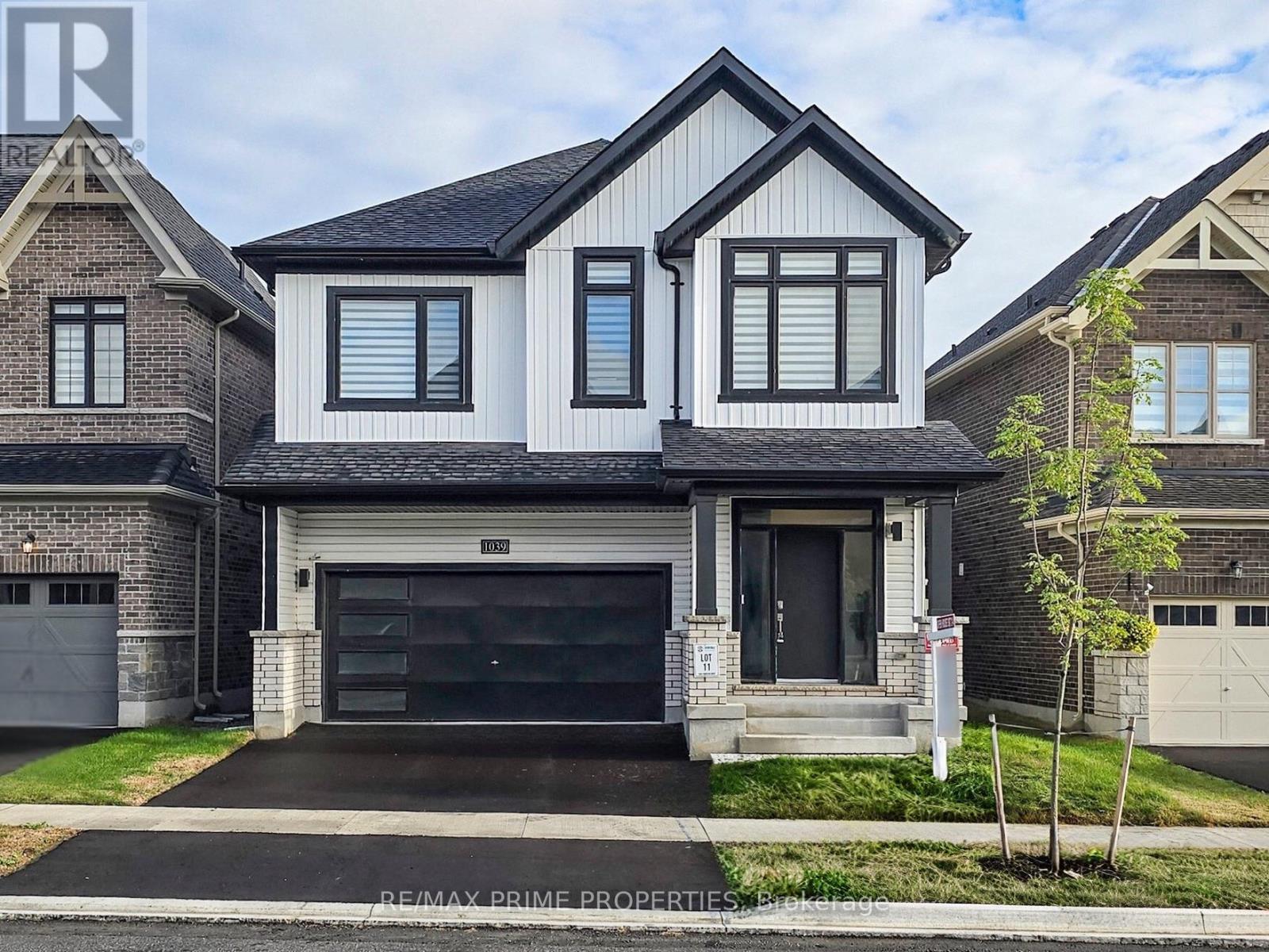 1039 THOMPSON DRIVE, Oshawa, Ontario