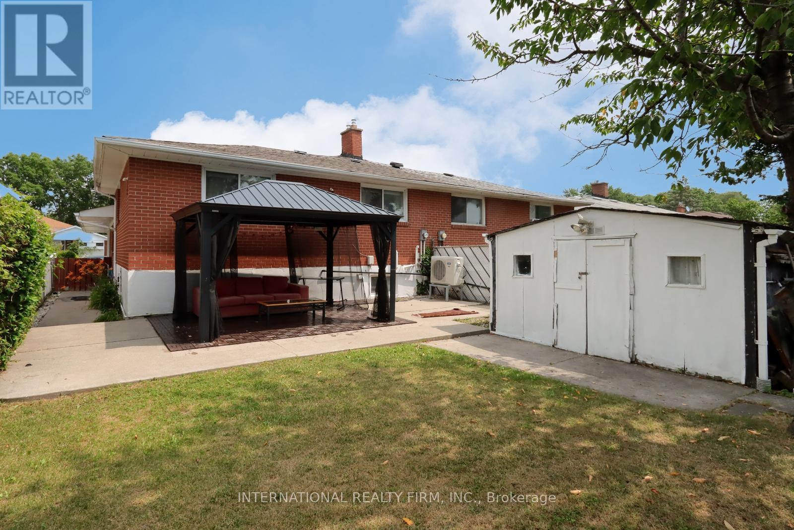 3352 Queen Frederica Drive, Mississauga, Ontario  L4Y 3B2 - Photo 17 - W12286272