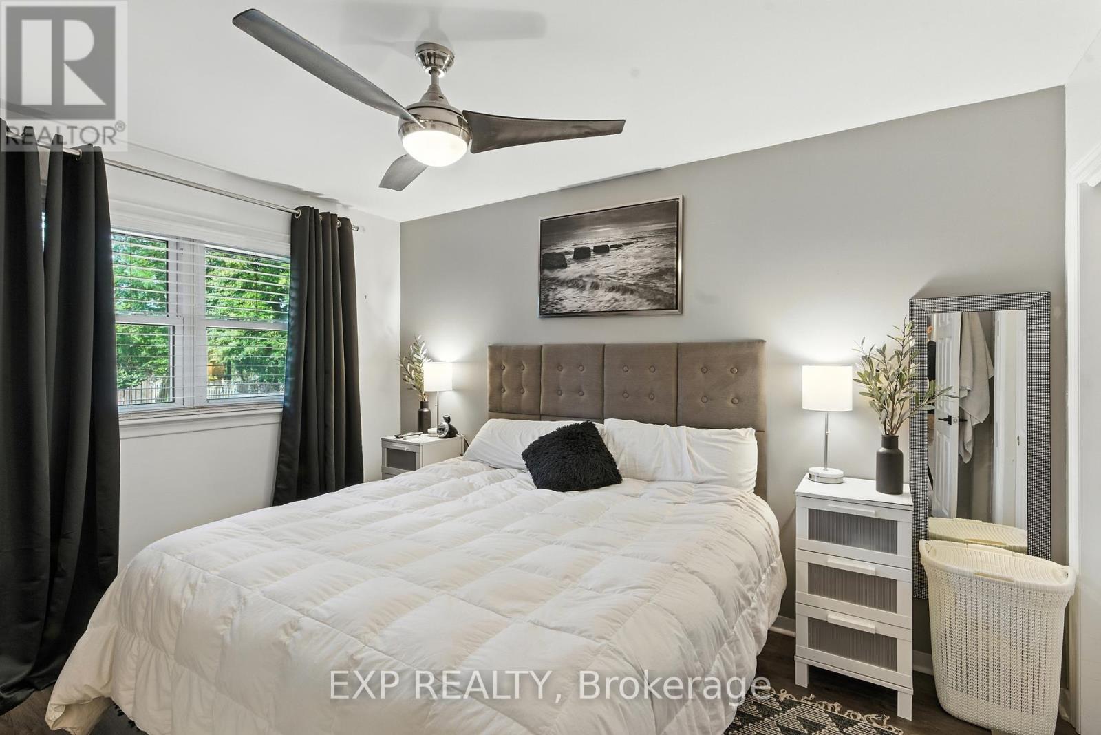 6859 Wills Street, Niagara Falls, Ontario  L2J 1Y6 - Photo 21 - X12354114