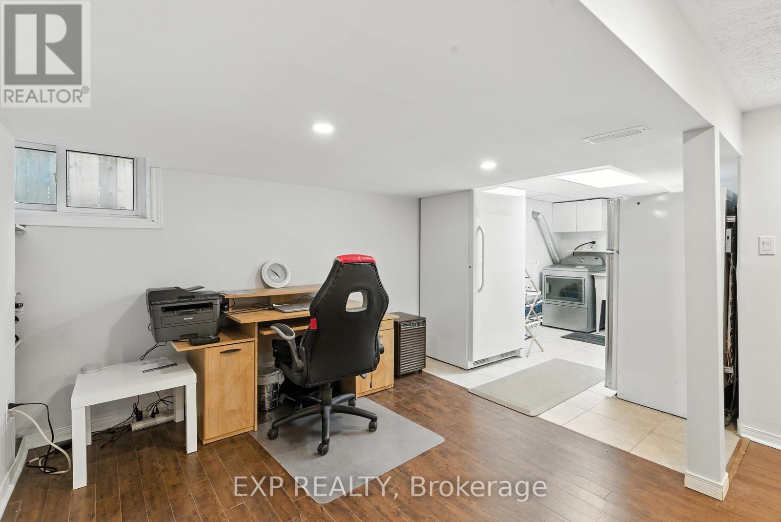 6859 Wills Street, Niagara Falls, Ontario  L2J 1Y6 - Photo 38 - X12354114