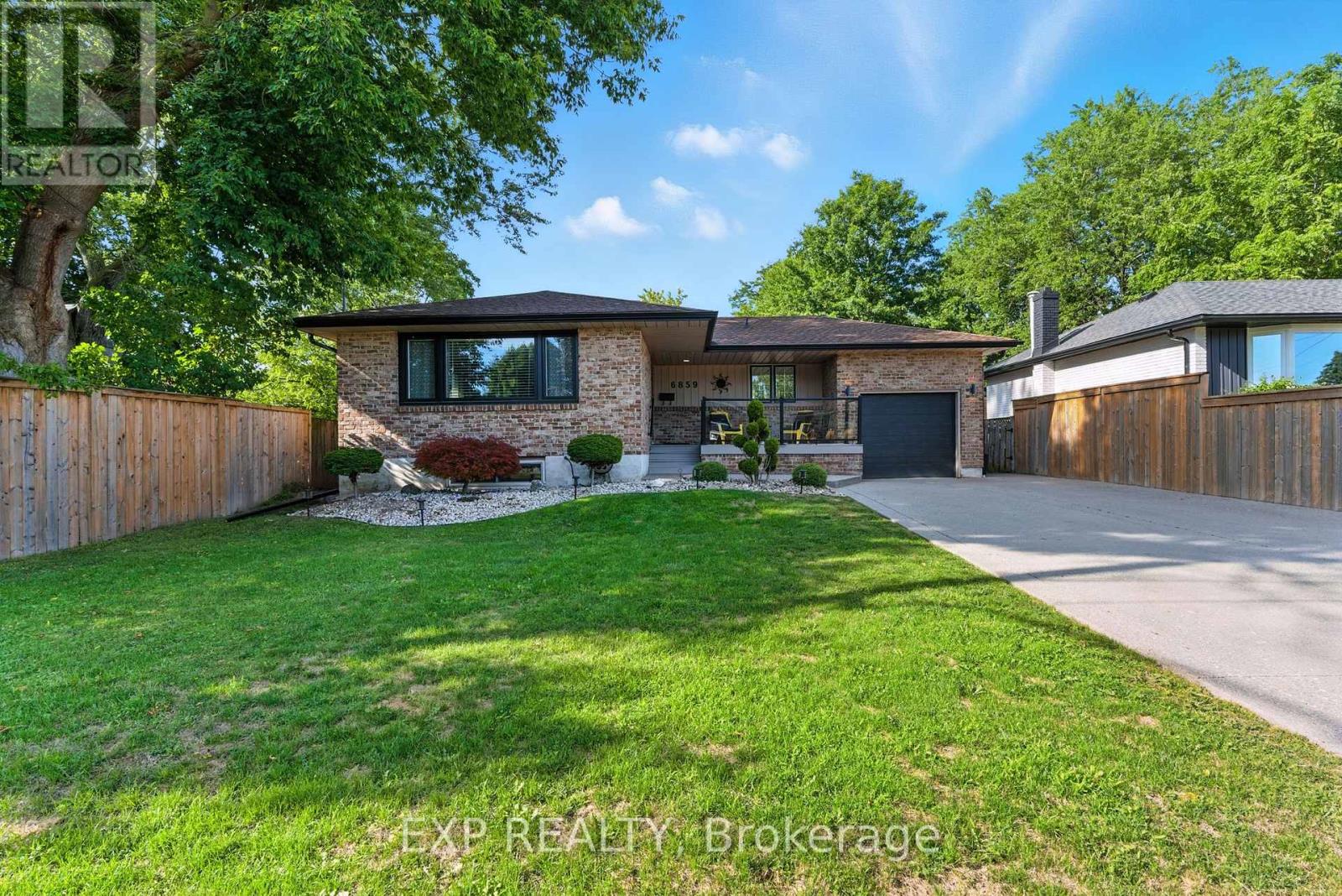 6859 Wills Street, Niagara Falls, Ontario  L2J 1Y6 - Photo 8 - X12354114