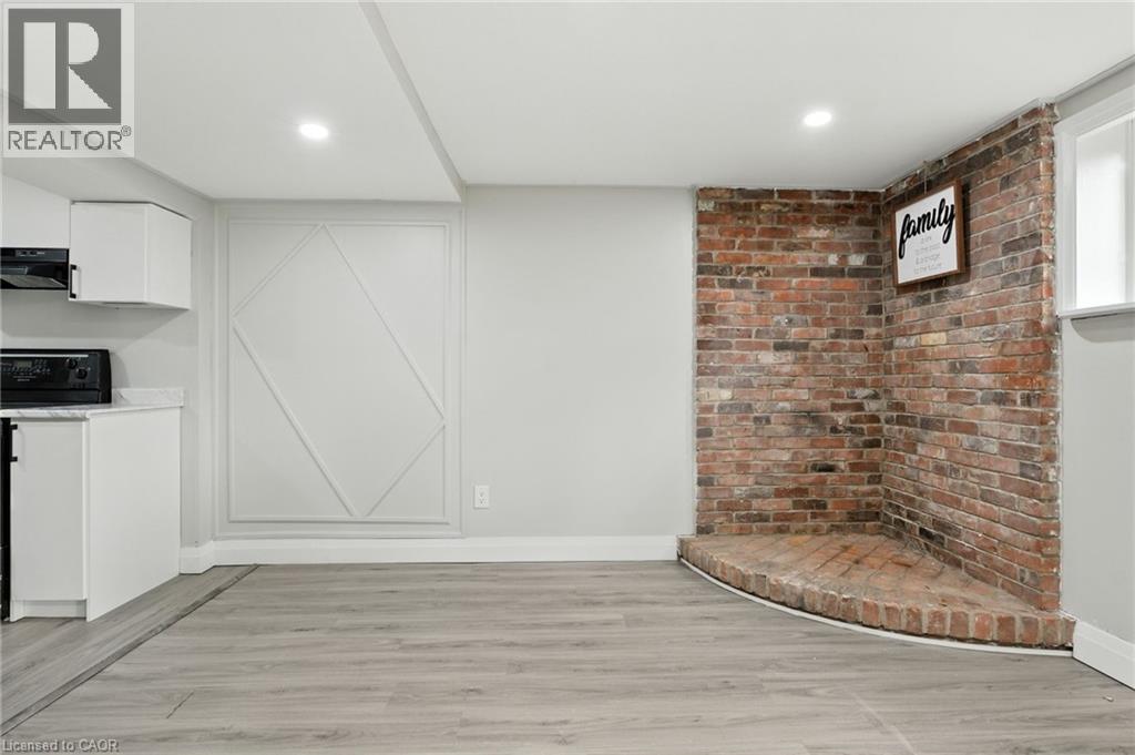 6294 Ker Street, Niagara Falls, Ontario  L2G 1X8 - Photo 13 - 40773546