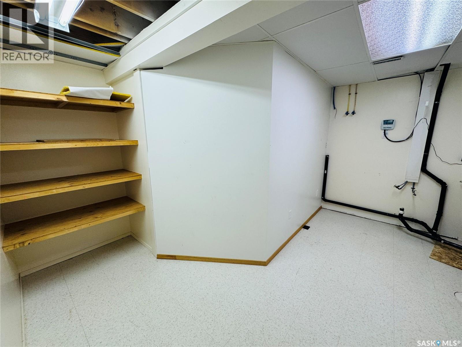 301 Turnbull Avenue W, Biggar, Saskatchewan  S0K 0M0 - Photo 36 - SK019171