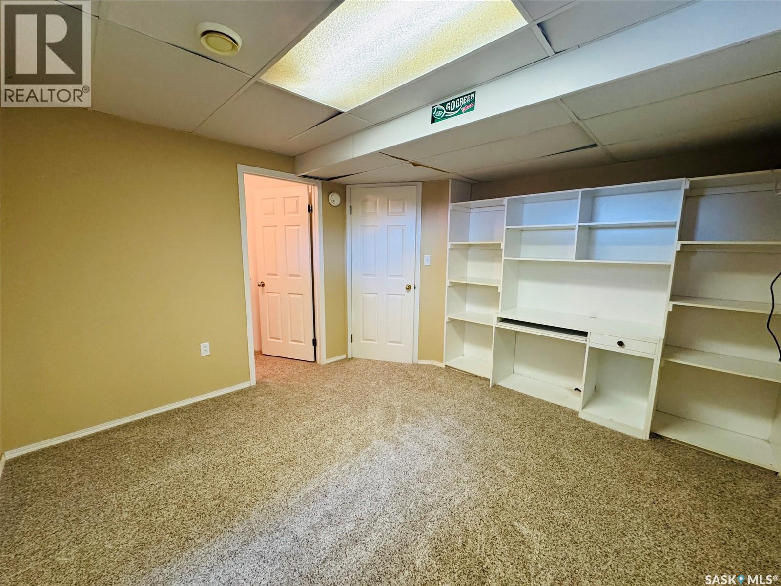 301 Turnbull Avenue W, Biggar, Saskatchewan  S0K 0M0 - Photo 39 - SK019171