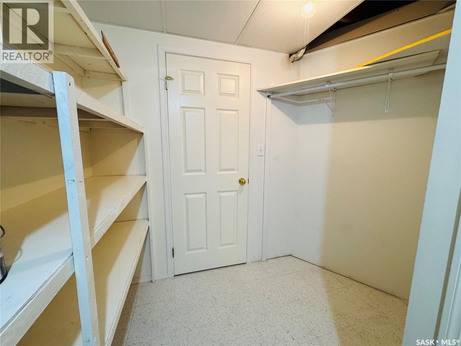 301 Turnbull Avenue W, Biggar, Saskatchewan  S0K 0M0 - Photo 43 - SK019171
