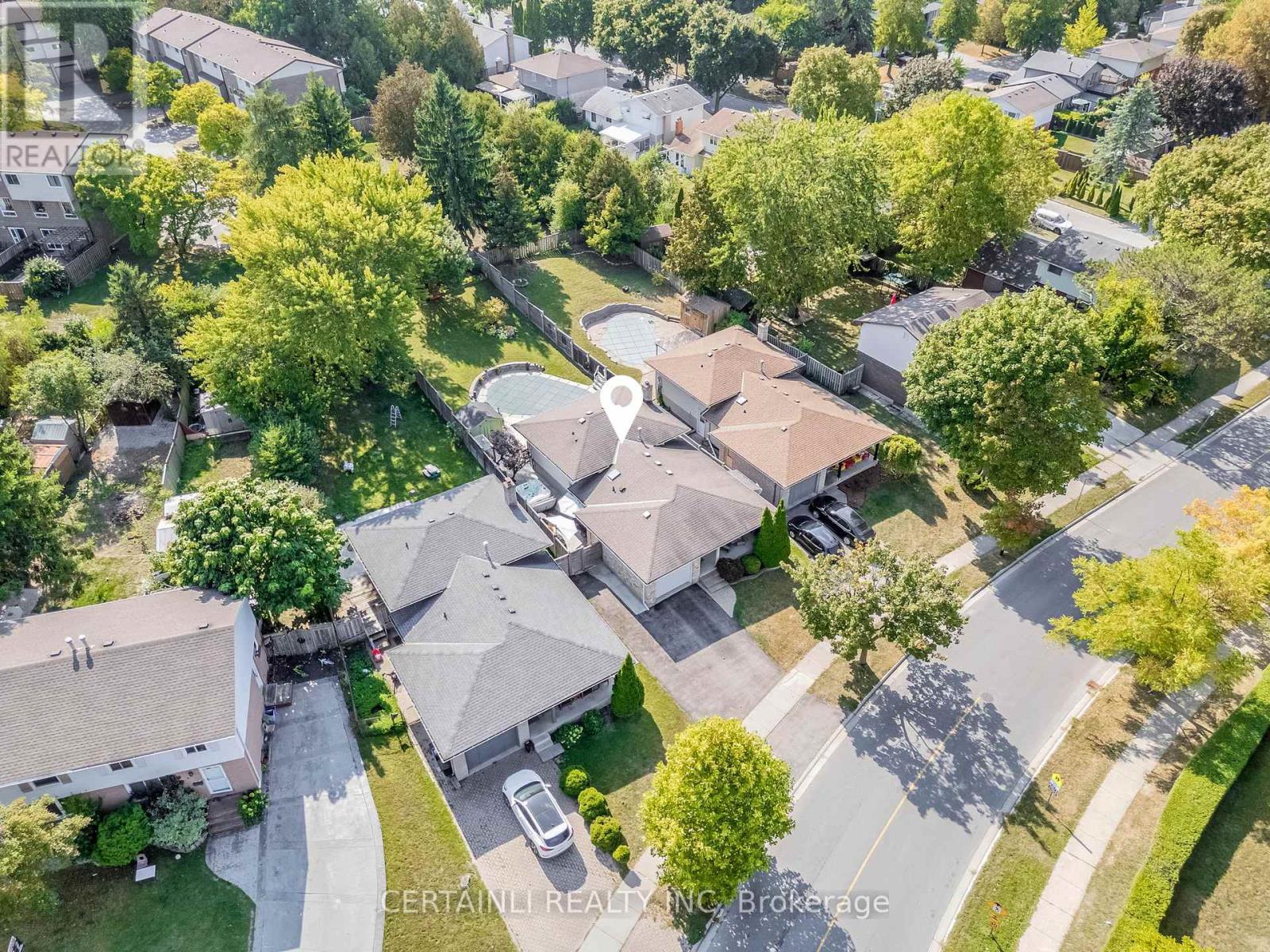 670 Chiddington Avenue, London South, Ontario  N6C 2W7 - Photo 45 - X12428355