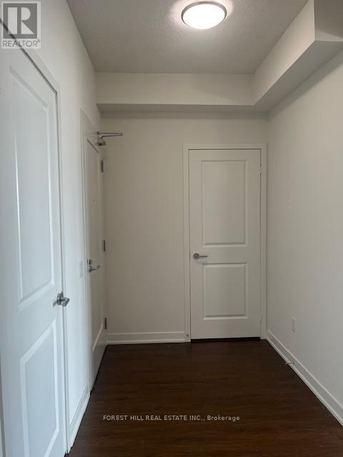 2205 - 320 Tweedsmuir Avenue, Toronto, Ontario  M5P 2Y3 - Photo 6 - C12429270