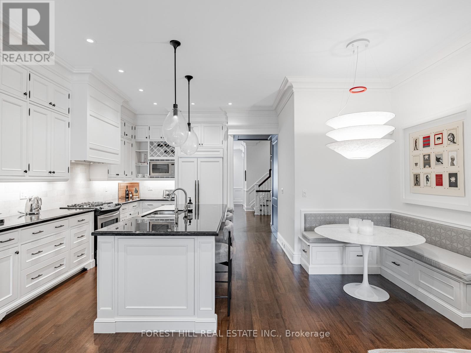 56 Lonsdale Road, Toronto, Ontario  M4V 1W5 - Photo 8 - C12429284