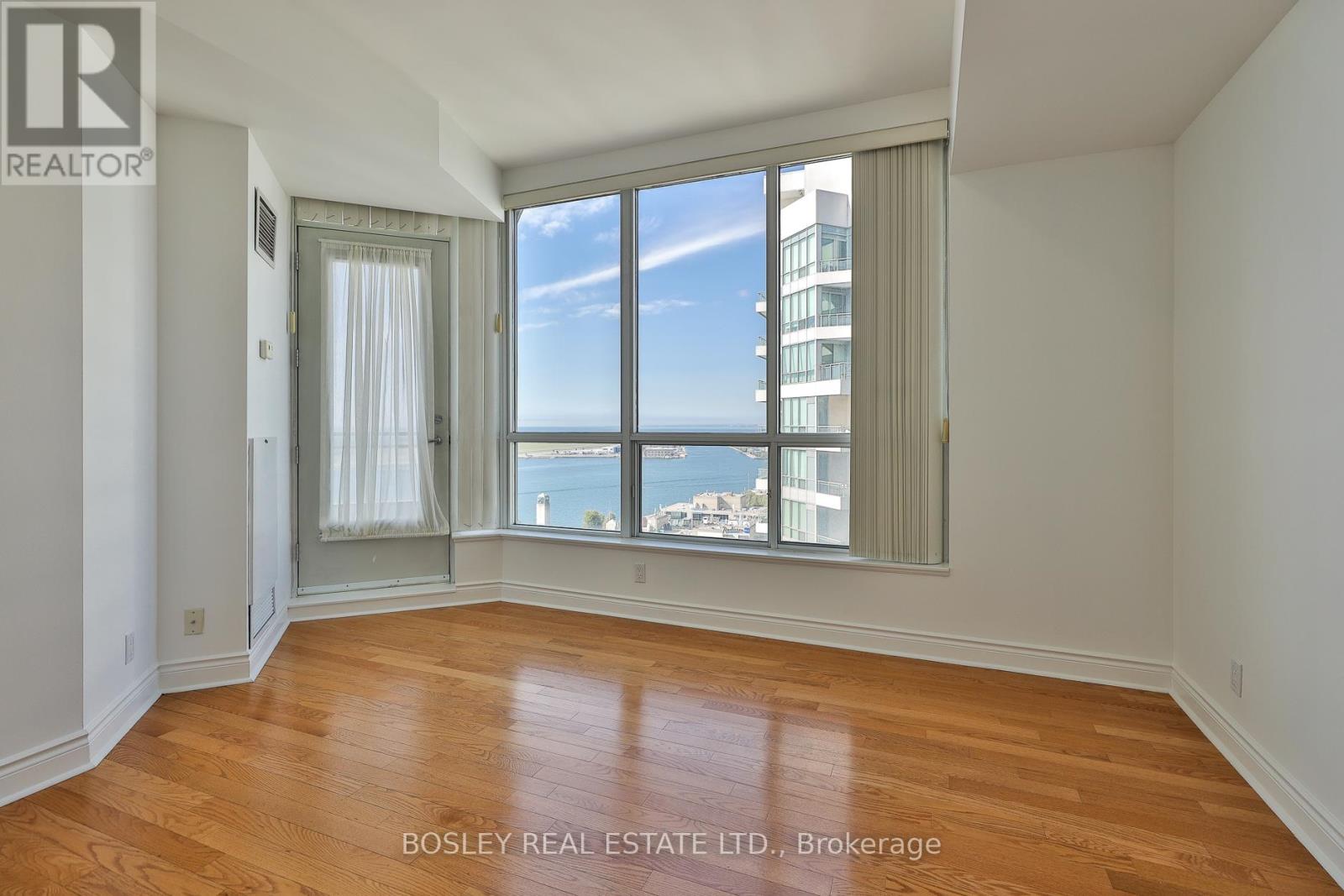 2508 - 228 Queens Quay W, Toronto, Ontario  M5J 2X1 - Photo 17 - C12429299