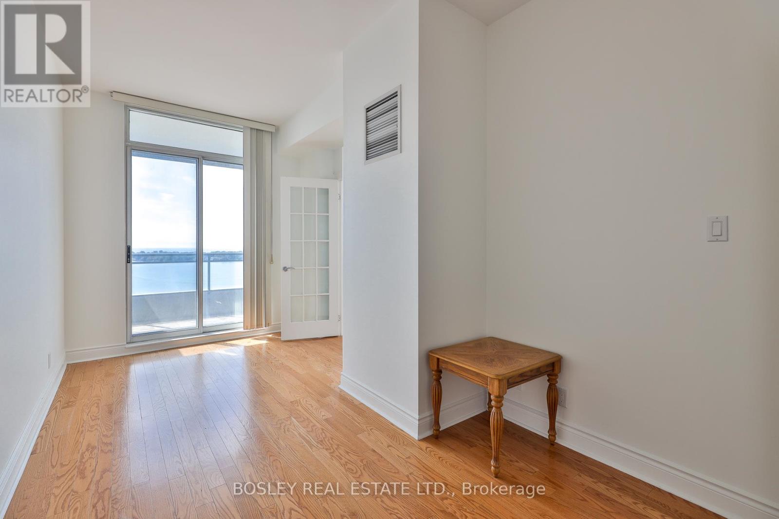 2508 - 228 Queens Quay W, Toronto, Ontario  M5J 2X1 - Photo 25 - C12429299