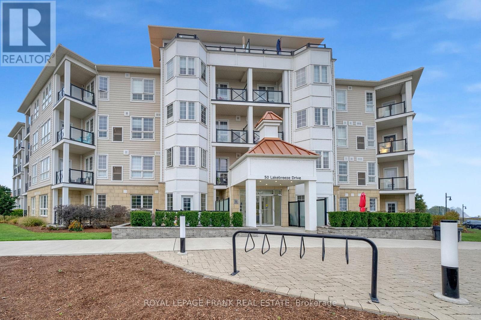 318 - 50 Lakebreeze Drive, Clarington, Ontario  L1B 0V9 - Photo 18 - E12429448