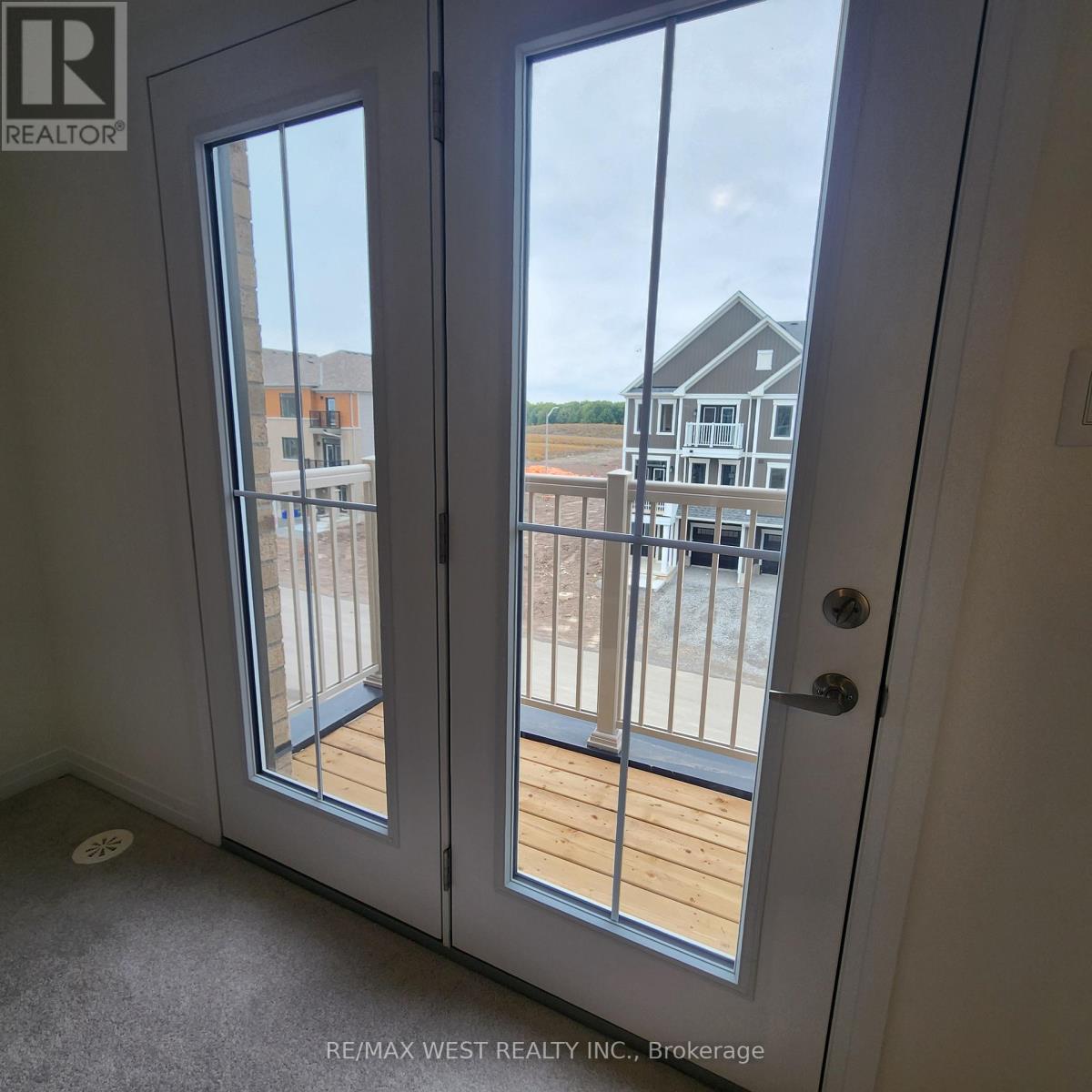 5 Pogie Drive, Welland, Ontario  L3B 0P2 - Photo 22 - X12409805