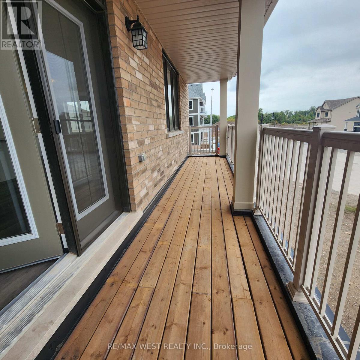 5 Pogie Drive, Welland, Ontario  L3B 0P2 - Photo 23 - X12409805