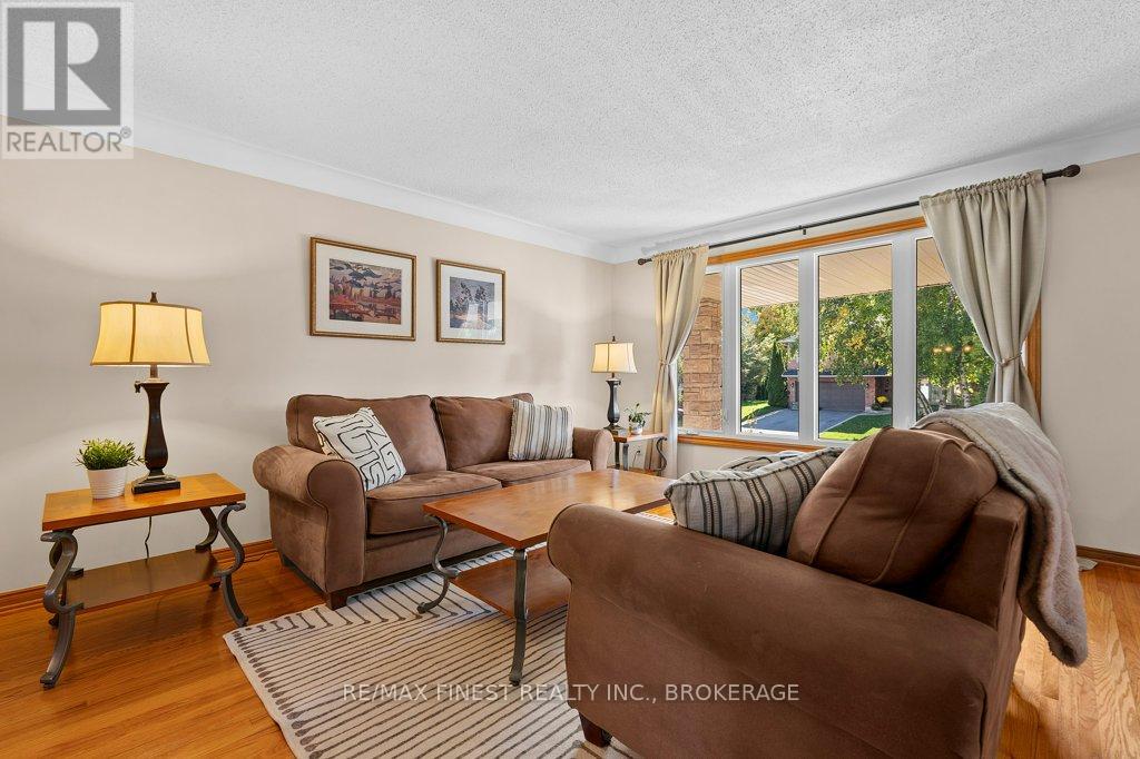 550 Rankin Crescent, Kingston, Ontario  K7M 7L4 - Photo 14 - X12429445