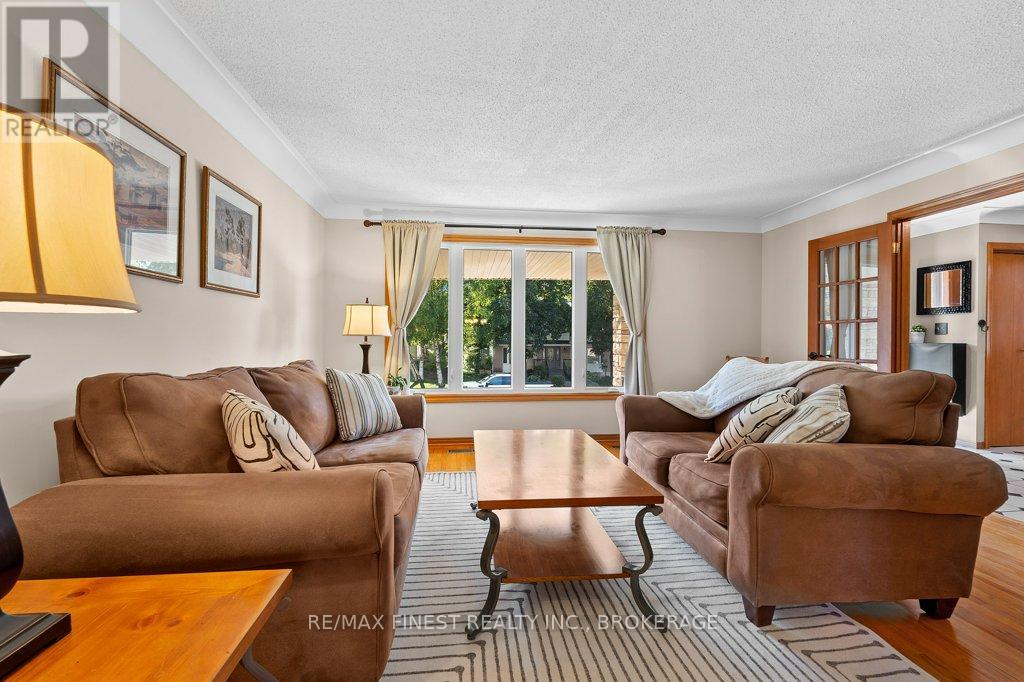 550 Rankin Crescent, Kingston, Ontario  K7M 7L4 - Photo 15 - X12429445