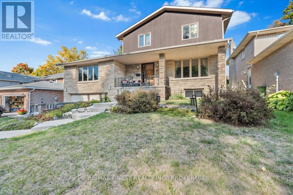 550 Rankin Crescent, Kingston, Ontario  K7M 7L4 - Photo 2 - X12429445