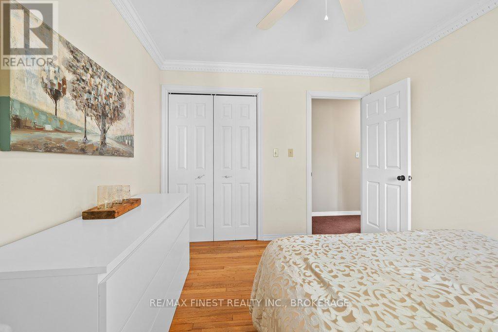 550 Rankin Crescent, Kingston, Ontario  K7M 7L4 - Photo 32 - X12429445