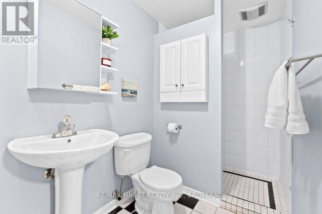 550 Rankin Crescent, Kingston, Ontario  K7M 7L4 - Photo 37 - X12429445