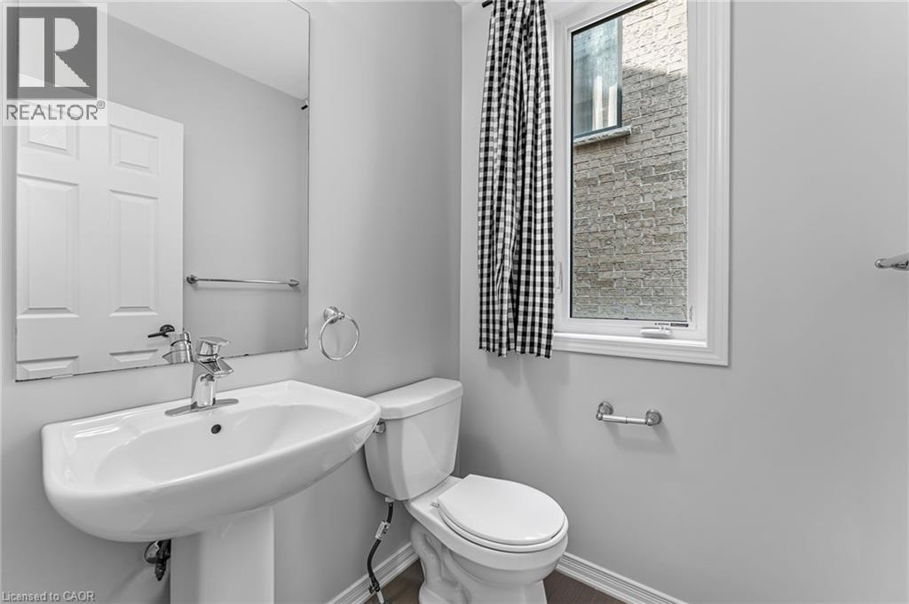 91 Arnold Marshall Boulevard, Haldimand, Ontario  N3W 0B4 - Photo 17 - 40766474