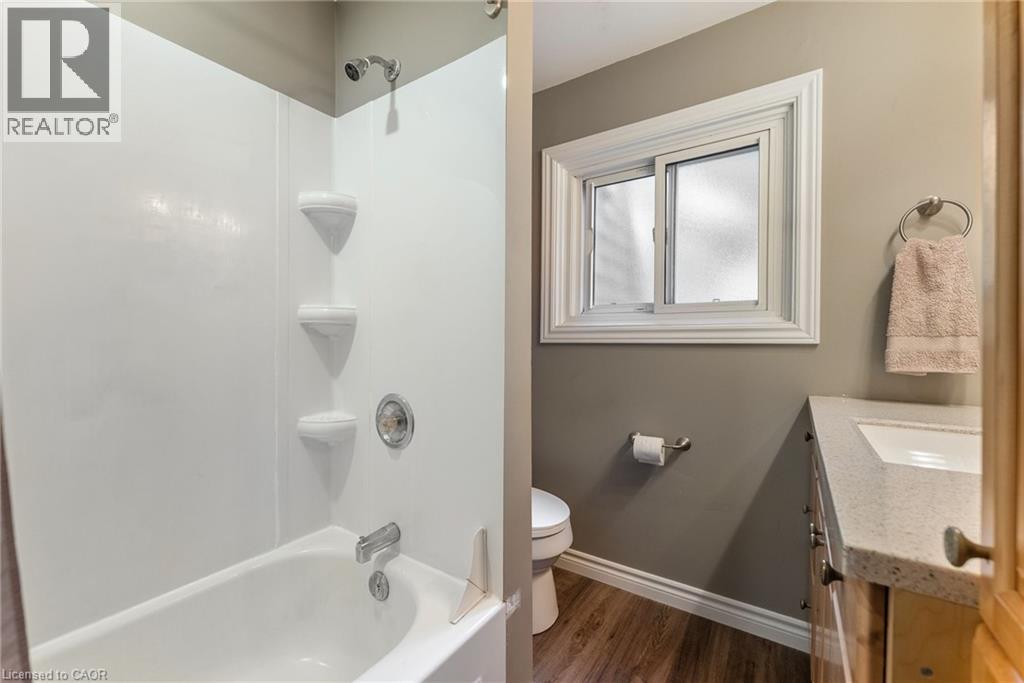 125 Bonaventure Drive Unit# 12, Hamilton, Ontario  L9C 5Y9 - Photo 18 - 40771822