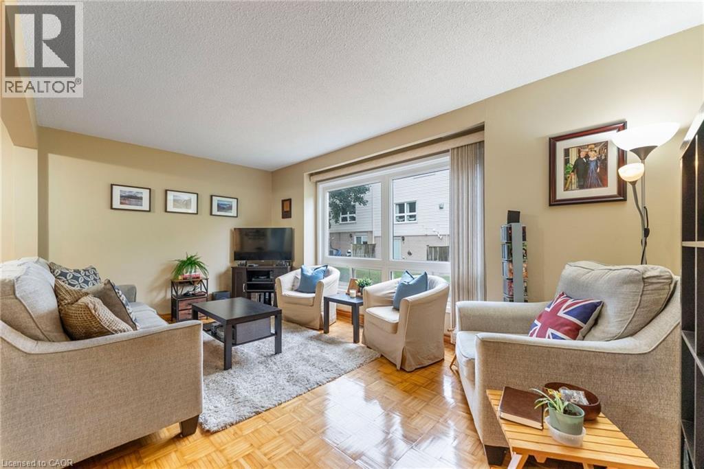 125 Bonaventure Drive Unit# 12, Hamilton, Ontario  L9C 5Y9 - Photo 8 - 40771822