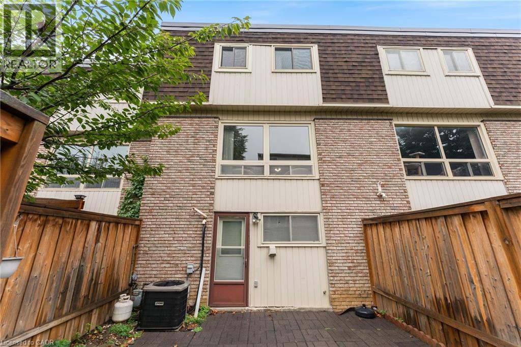 125 Bonaventure Drive Unit# 12, Hamilton, Ontario  L9C 5Y9 - Photo 24 - 40771822