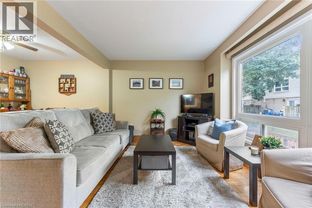 125 Bonaventure Drive Unit# 12, Hamilton, Ontario  L9C 5Y9 - Photo 10 - 40771822