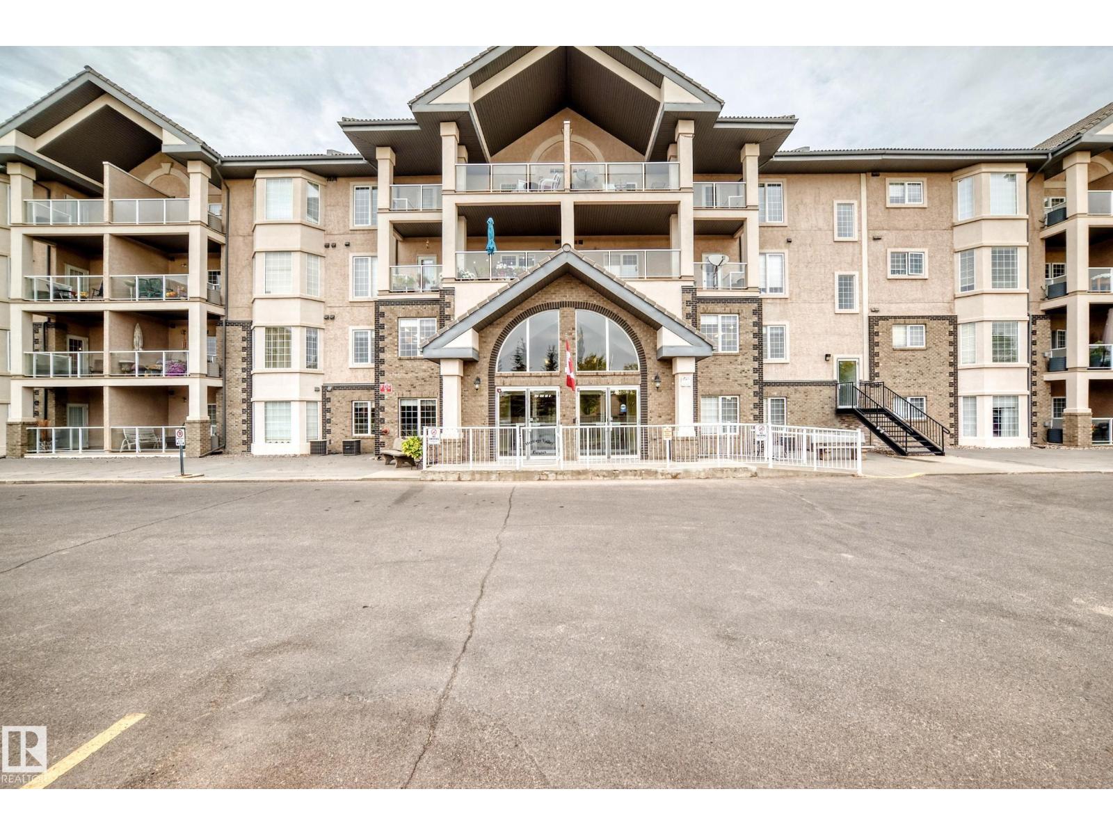 #220 612 111 ST SW, Edmonton, Alberta