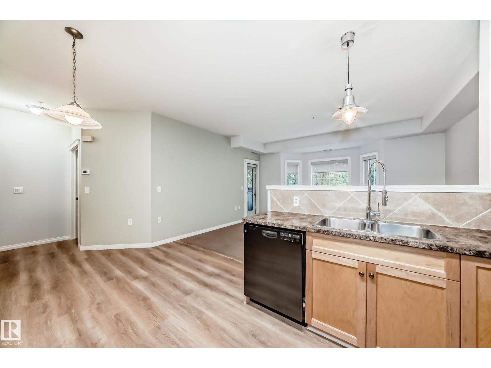 #220 612 111 St Sw, Edmonton, Alberta  T6W 1R9 - Photo 10 - E4459580
