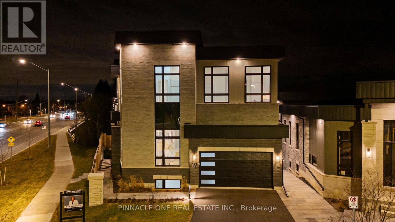 12 Tidmarsh Lane, Ajax, Ontario  L1T 4S1 - Photo 2 - E12429286