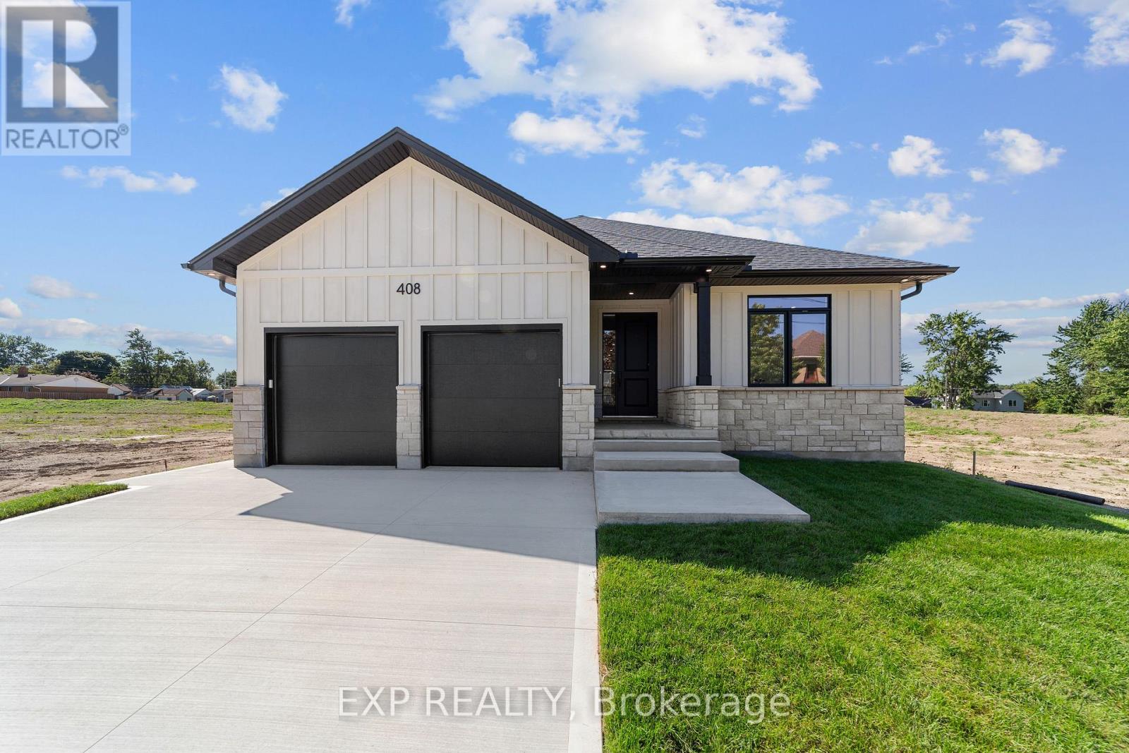 408 Erie Street, Warwick, Ontario  N0M 2S0 - Photo 30 - X12429354