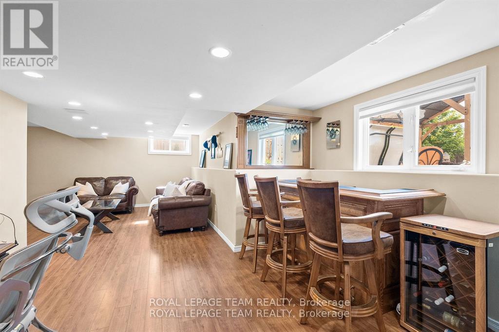 221 Santiago Street, Carleton Place, Ontario  K7C 0C7 - Photo 32 - X12429340