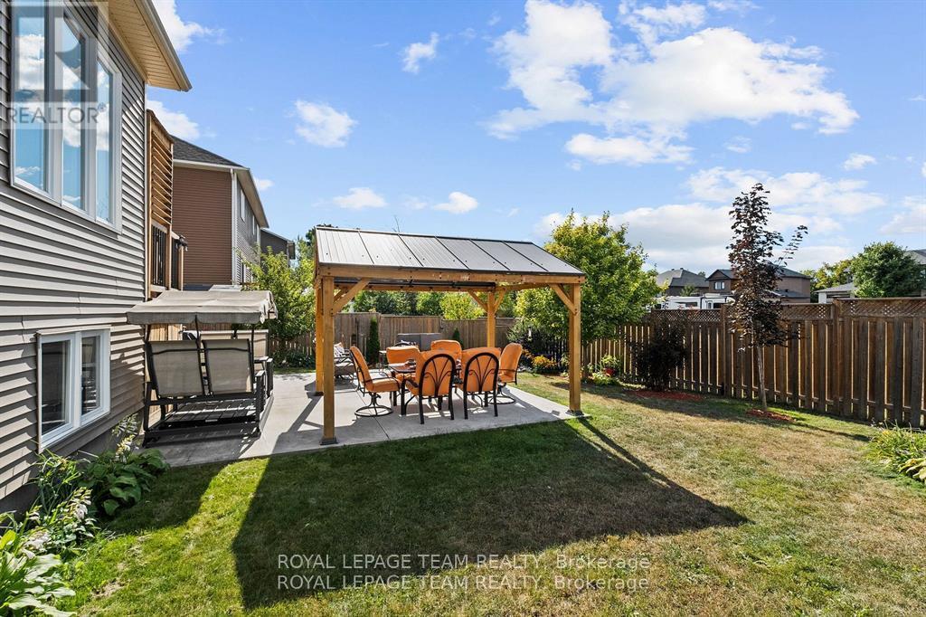 221 Santiago Street, Carleton Place, Ontario  K7C 0C7 - Photo 36 - X12429340