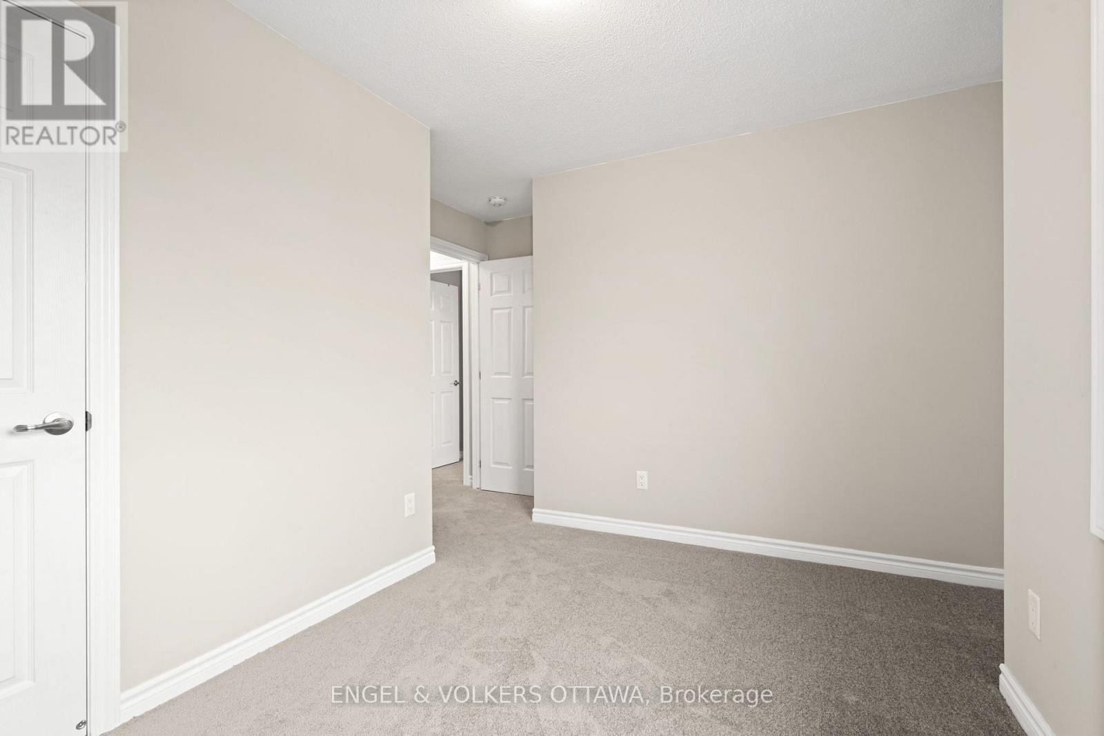 2248 Watercolours Way, Ottawa, Ontario  K2J 6N3 - Photo 14 - X12429369