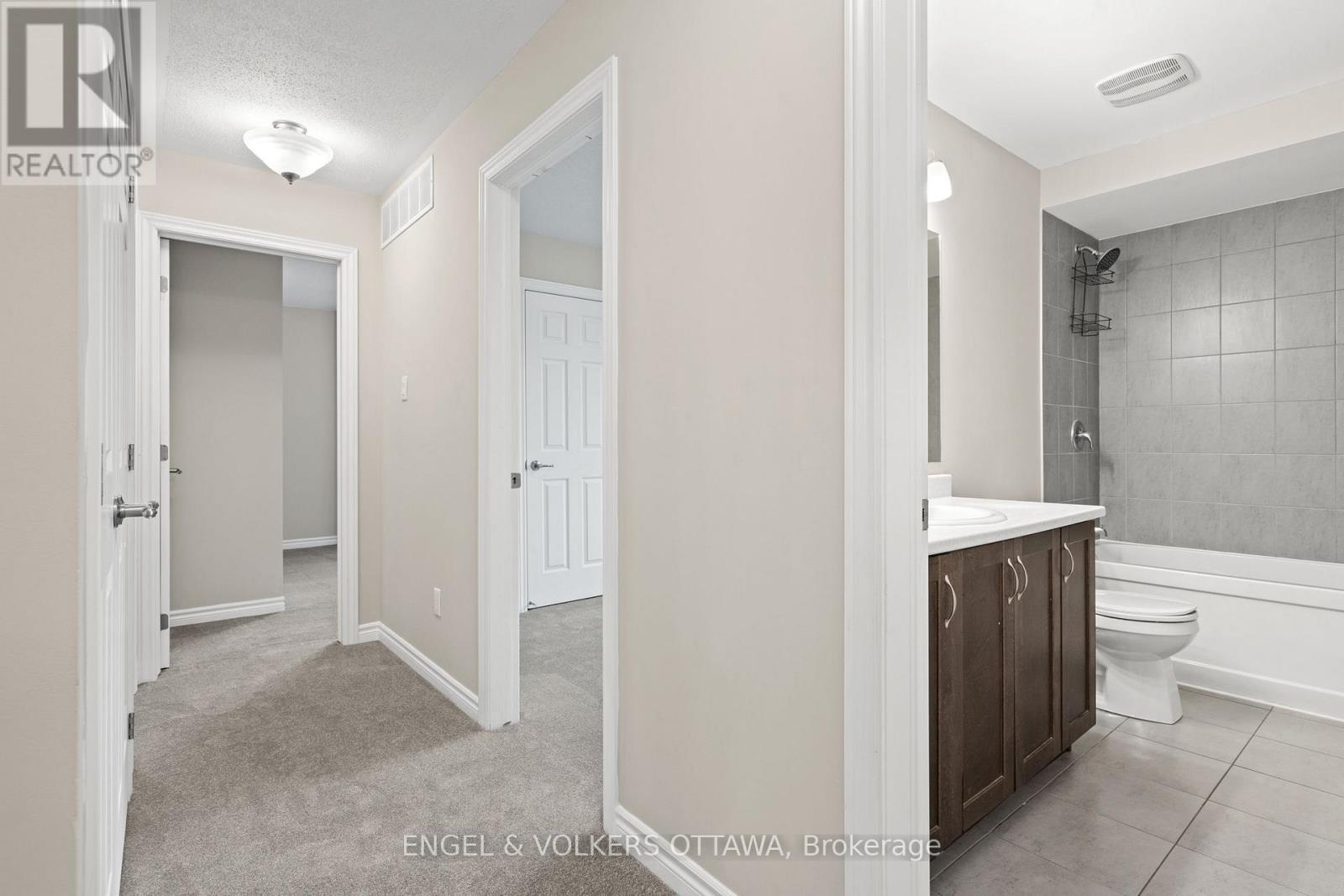 2248 Watercolours Way, Ottawa, Ontario  K2J 6N3 - Photo 22 - X12429369
