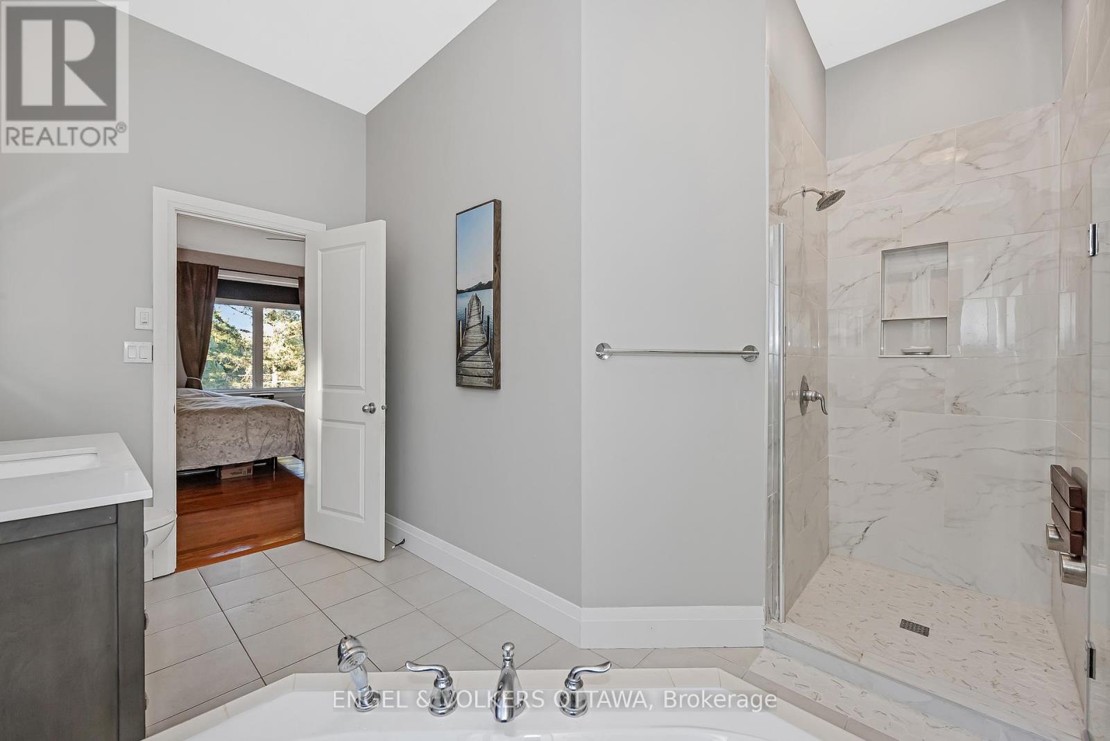 1836 Whitemarsh Crescent, Ottawa, Ontario  K2W 1B5 - Photo 24 - X12429373
