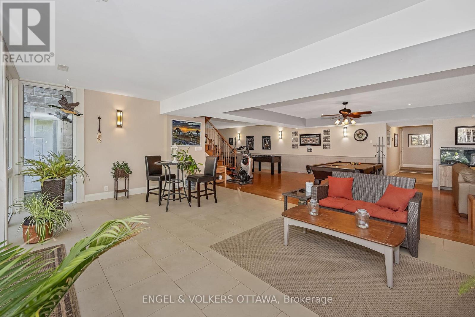 1836 Whitemarsh Crescent, Ottawa, Ontario  K2W 1B5 - Photo 35 - X12429373