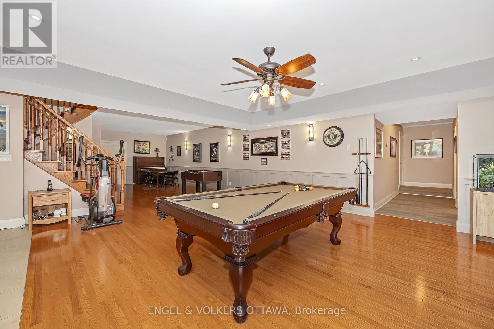 1836 Whitemarsh Crescent, Ottawa, Ontario  K2W 1B5 - Photo 36 - X12429373