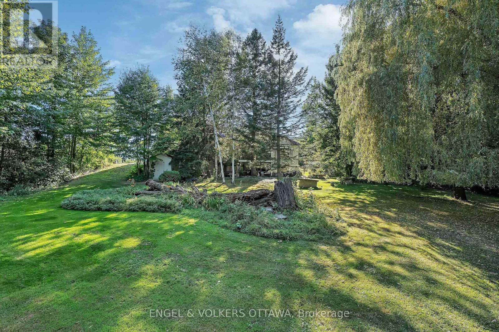 1836 Whitemarsh Crescent, Ottawa, Ontario  K2W 1B5 - Photo 46 - X12429373
